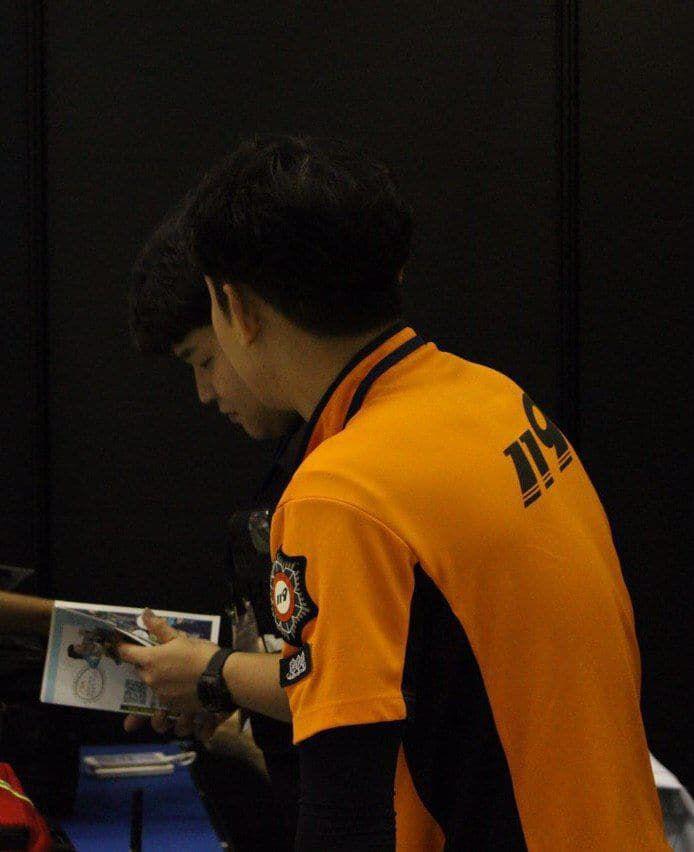 توزیع کمیک استریپ های اسلام کمیکز در مسابقات رباتیک کره جنوبی