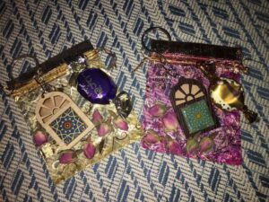 توزیع کمیک استریپ های اسلام کمیکز در مسابقات رباتیک کره جنوبی