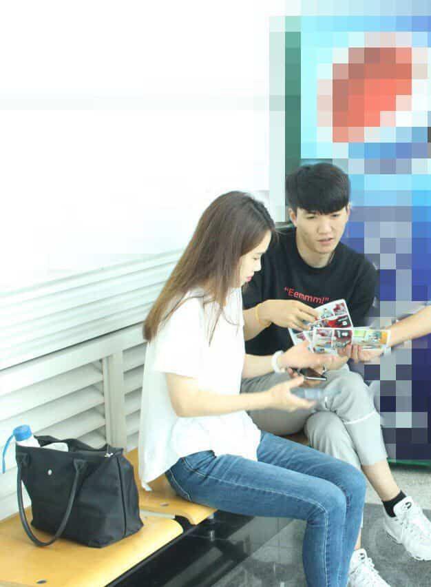 توزیع کمیک استریپ های اسلام کمیکز در مسابقات رباتیک کره جنوبی